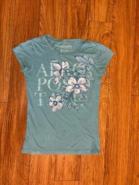 Y2K Aeropostale baby tee with floral design